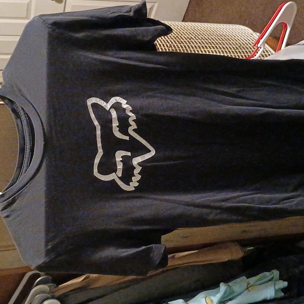 Fox t-shirt